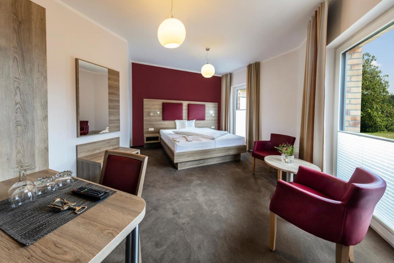 גראל-מוריץ Hotel Zur Ostsee מראה חיצוני תמונה