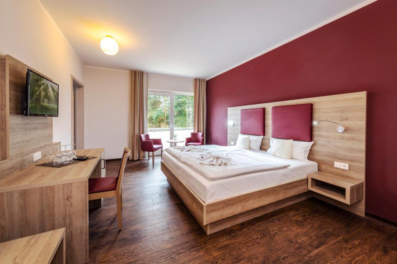 גראל-מוריץ Hotel Zur Ostsee מראה חיצוני תמונה